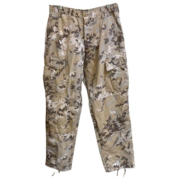 US Army Combat Uniform Trousers Pant Medium Reg Dessert Camo - Picture 1 of 11